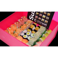 Bekijk de deal van Groupon: Afhalen: Urban Sushi-box 34 stuks