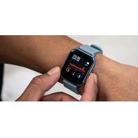 Bekijk de deal van Wowdeal: Smart watch (keuze uit 3 kleuren)