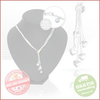 Sierlijke ketting met hartjes