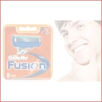 8 of 16 Gillette Fusion scheermesjes