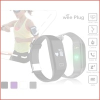 Wee'plug waterproof activity tracker