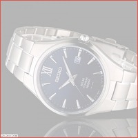 Seiko Solar Titanium SNE407P1 horloge