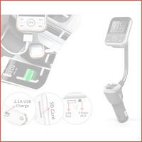 Carkit met FM transmitter en oplader