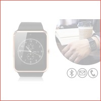 Smartwatch met Bluetooth en SIM-kaart op..