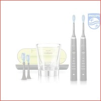 2 x Philips Sonicare DiamondClean