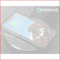 Nomad Qi charger en hub in 1