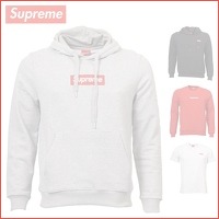 Supreme Italia tops