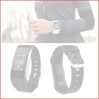 Parya smartwatch activity tracker