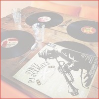 4 x vinyl placemats