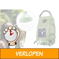 Campingdouche op zonne-energie in de aanbieding