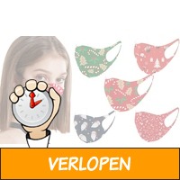 Gezichtsmaskers met kerstmotief