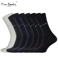 Bekijk de deal van Elkedagietsleuks HomeandLive: 7-pack sokken van Pierre Cardin