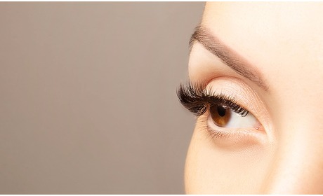 Groupon: Wimperlifting of wimperextensions